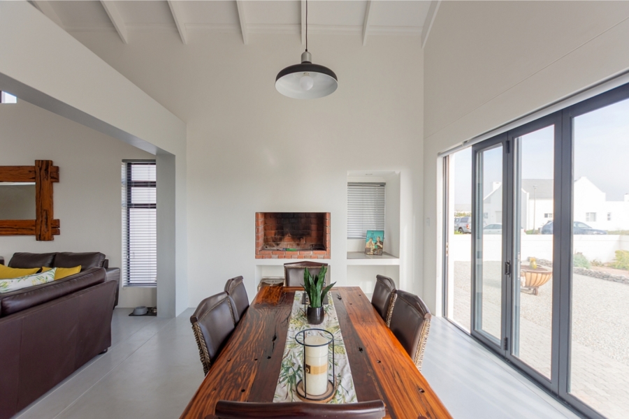3 Bedroom Property for Sale in Britannia Bay Western Cape